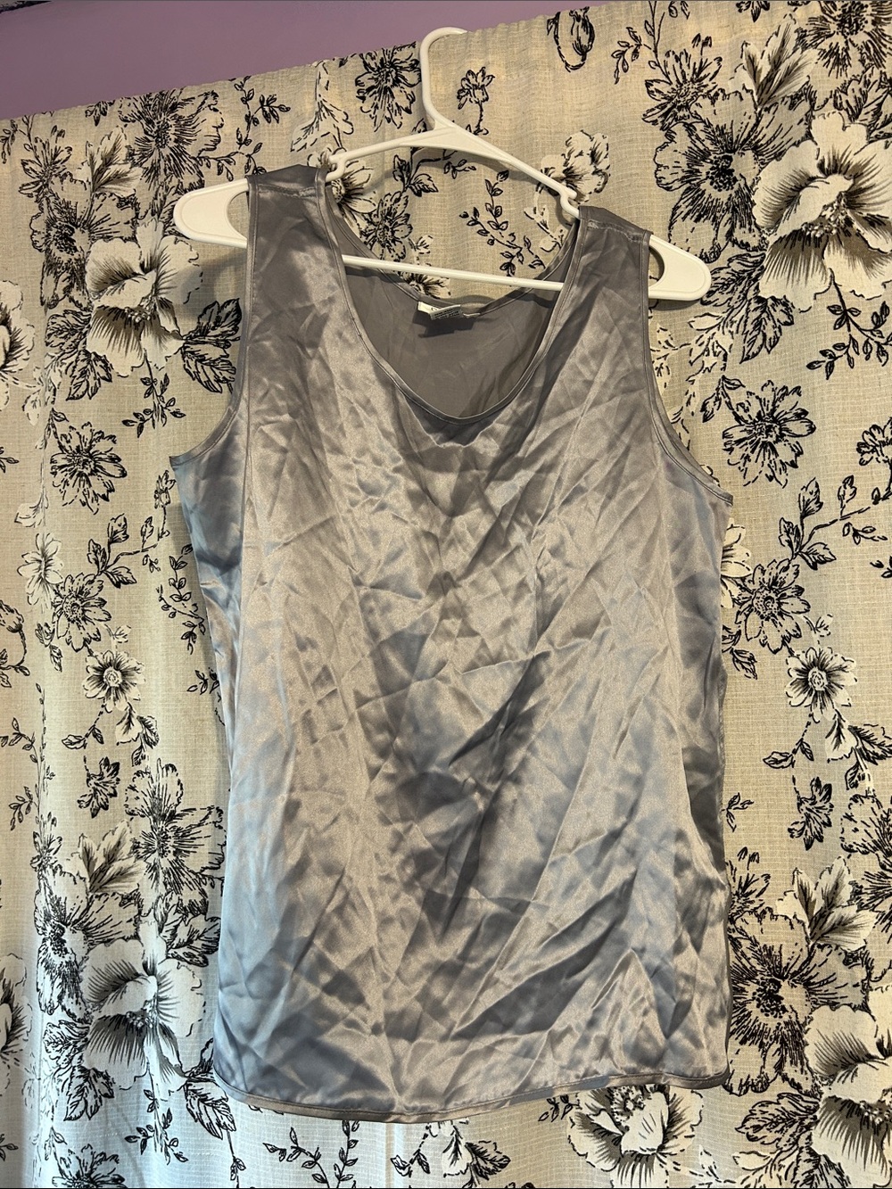 Sleeveless silk Tank Top - Light Gray